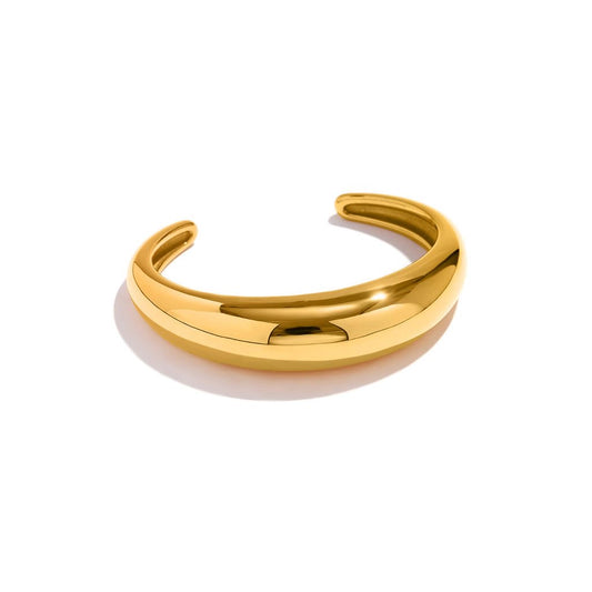 ORÉLIA CUFF